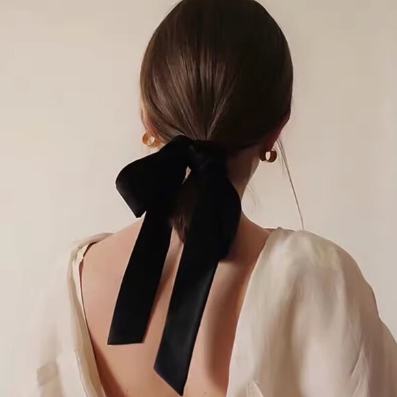 Bow Hair Scrunchie - Picture 1 of 2